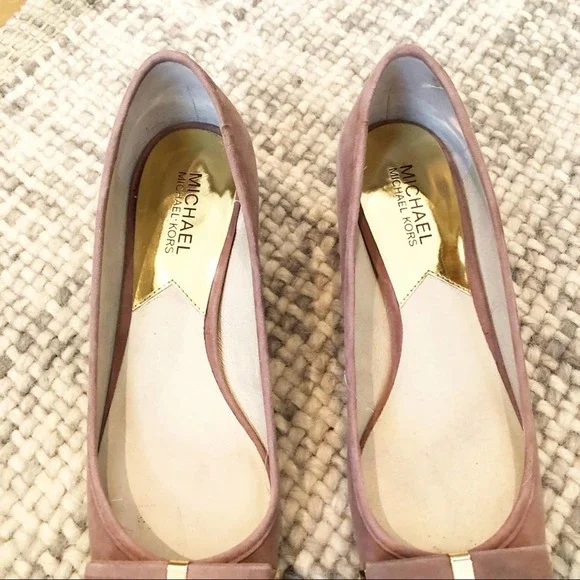 Michael Kors Kiera Pumps - Picture 7 of 9